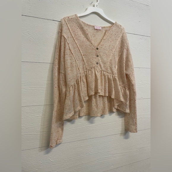 Pink Lily - Picture 3 of 4